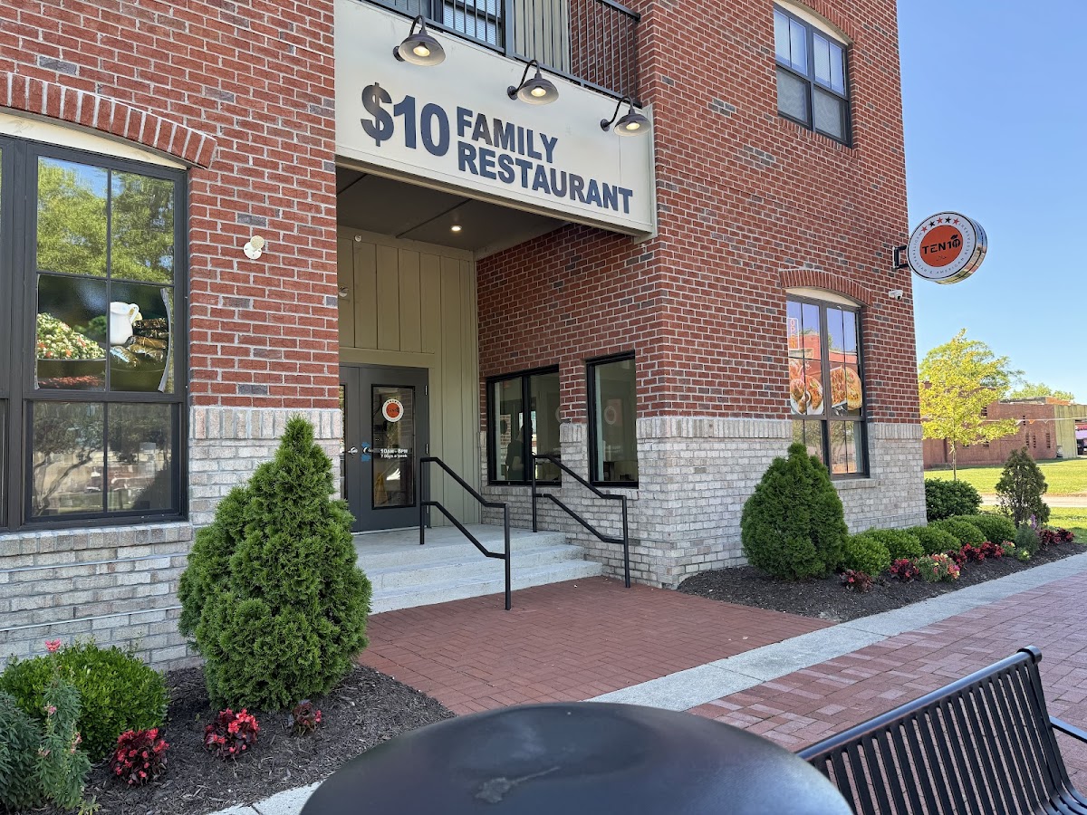 Ten10 Restaurant